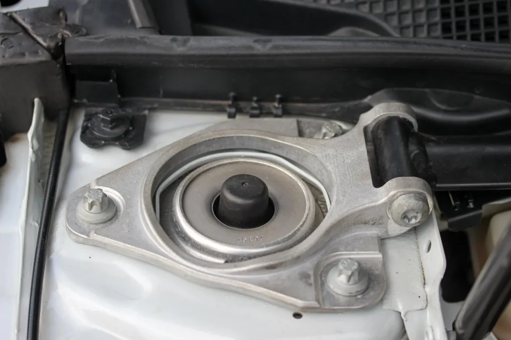 Motor Mount Repair Metropolitan Garage Fairbanks, AK